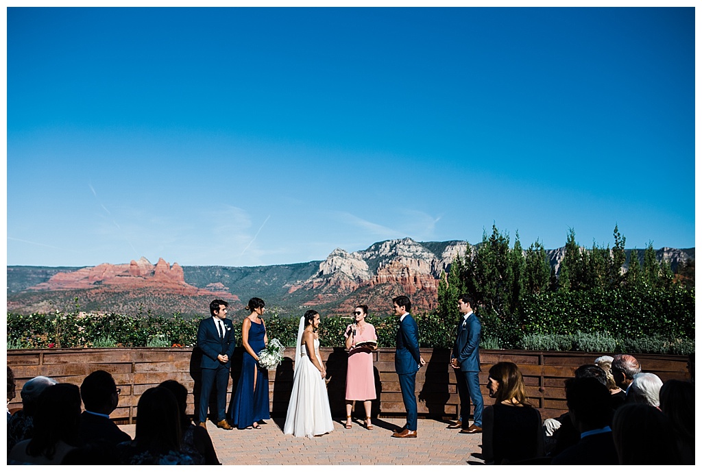 julia kinnunen photography, destination wedding, arizona wedding, seattle wedding, wedding photography, bride, groom, newlyweds, offbeat bride, agave of sedona, southwest wedding, desert wedding, intimate wedding, ceremony 