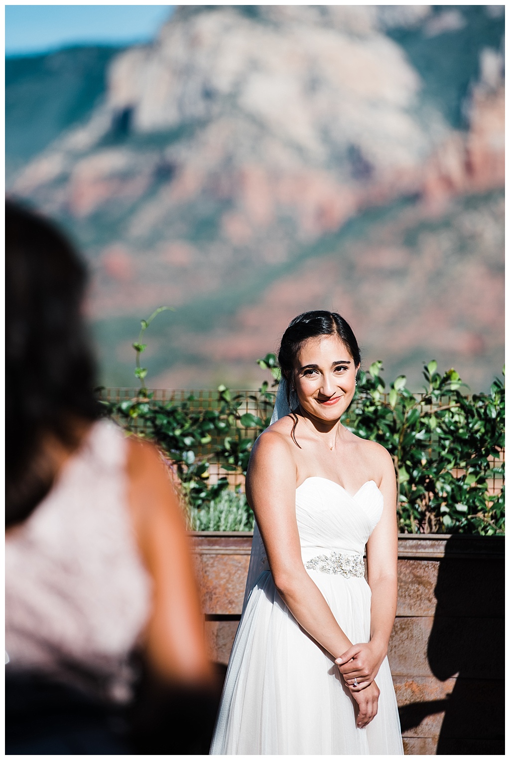 julia kinnunen photography, destination wedding, arizona wedding, seattle wedding, wedding photography, bride, groom, newlyweds, offbeat bride, agave of sedona, southwest wedding, desert wedding, intimate wedding, ceremony 