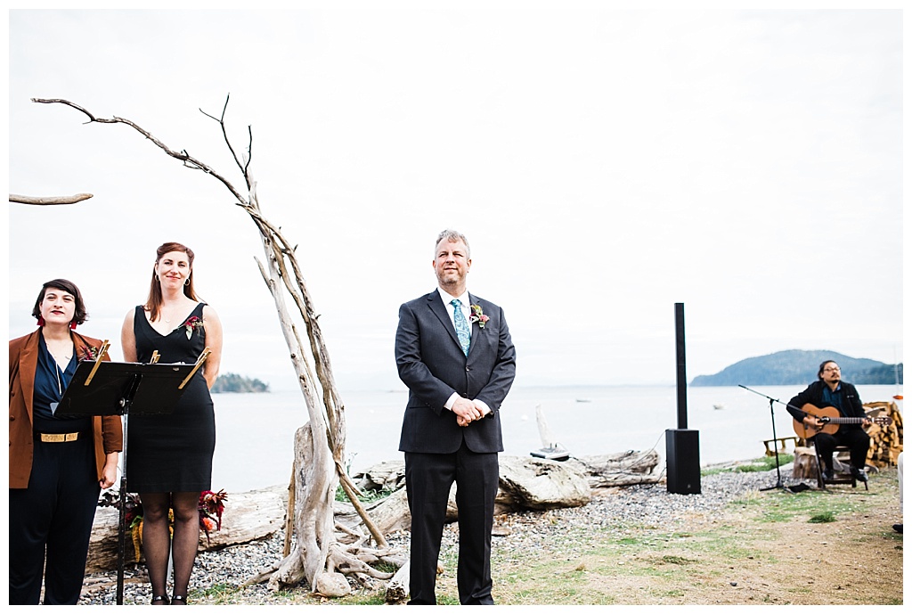 offbeat bride, guemes island resort, julia kinnunen photography, destination wedding, seattle wedding, wedding photography, bride, groom, adventure seekers, newlyweds, northwest washington wedding, elopement, intimate wedding, details, ceremony