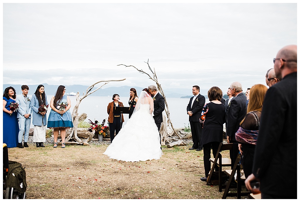 offbeat bride, guemes island resort, julia kinnunen photography, destination wedding, seattle wedding, wedding photography, bride, groom, adventure seekers, newlyweds, northwest washington wedding, elopement, intimate wedding, details, ceremony