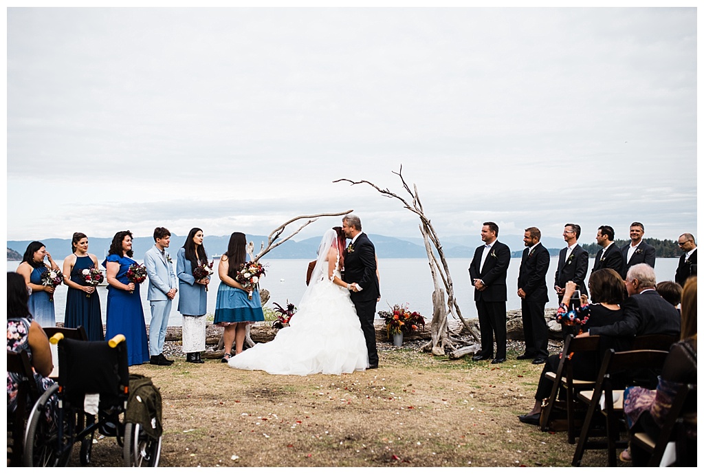 offbeat bride, guemes island resort, julia kinnunen photography, destination wedding, seattle wedding, wedding photography, bride, groom, adventure seekers, newlyweds, northwest washington wedding, elopement, intimate wedding, details, ceremony