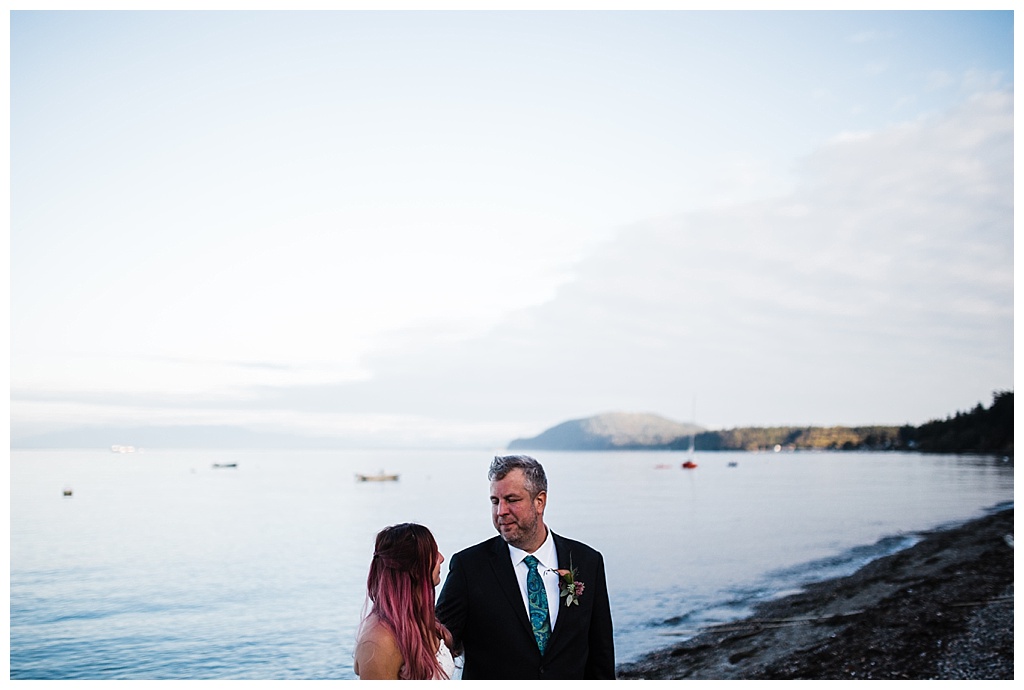 offbeat bride, guemes island resort, julia kinnunen photography, destination wedding, seattle wedding, wedding photography, bride, groom, adventure seekers, newlyweds, northwest washington wedding, elopement, intimate wedding, details, reception, portraits, golden hour