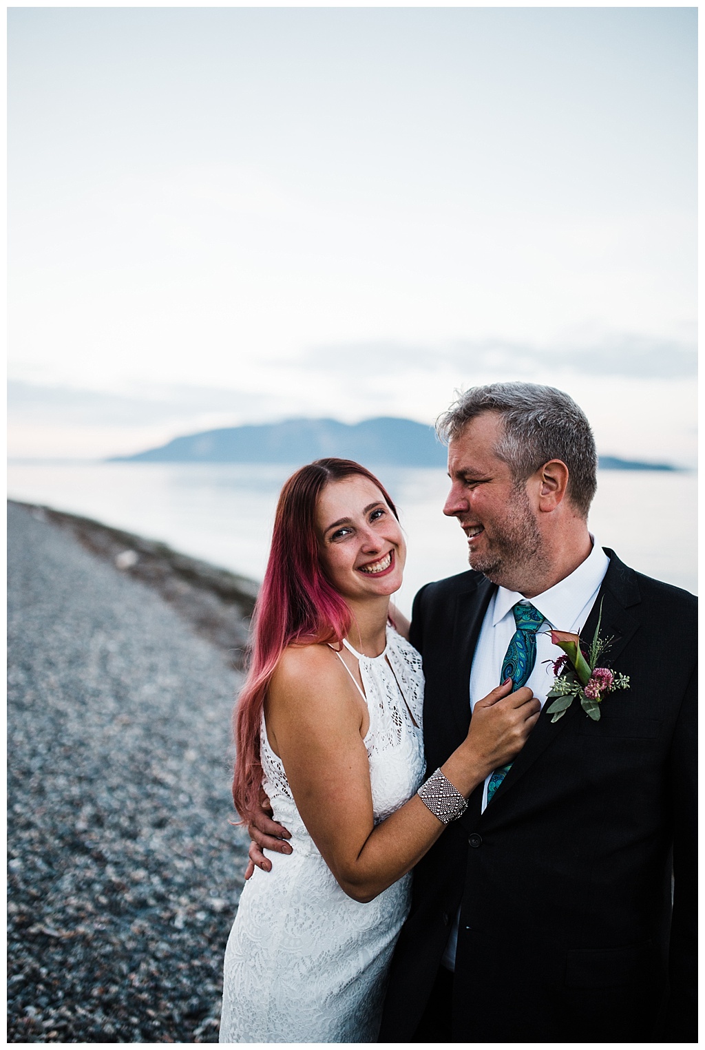 offbeat bride, guemes island resort, julia kinnunen photography, destination wedding, seattle wedding, wedding photography, bride, groom, adventure seekers, newlyweds, northwest washington wedding, elopement, intimate wedding, details, reception, portraits, golden hour