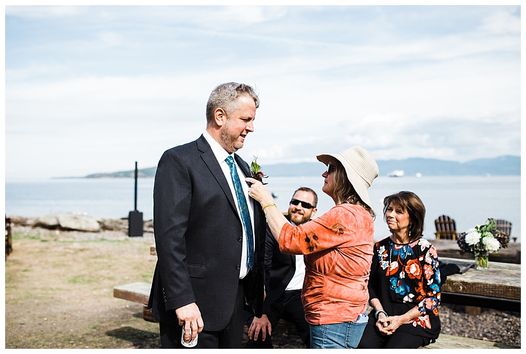 offbeat bride, guemes island resort, julia kinnunen photography, destination wedding, seattle wedding, wedding photography, bride, groom, adventure seekers, newlyweds, northwest washington wedding, elopement, intimate wedding, prep, details, getting ready