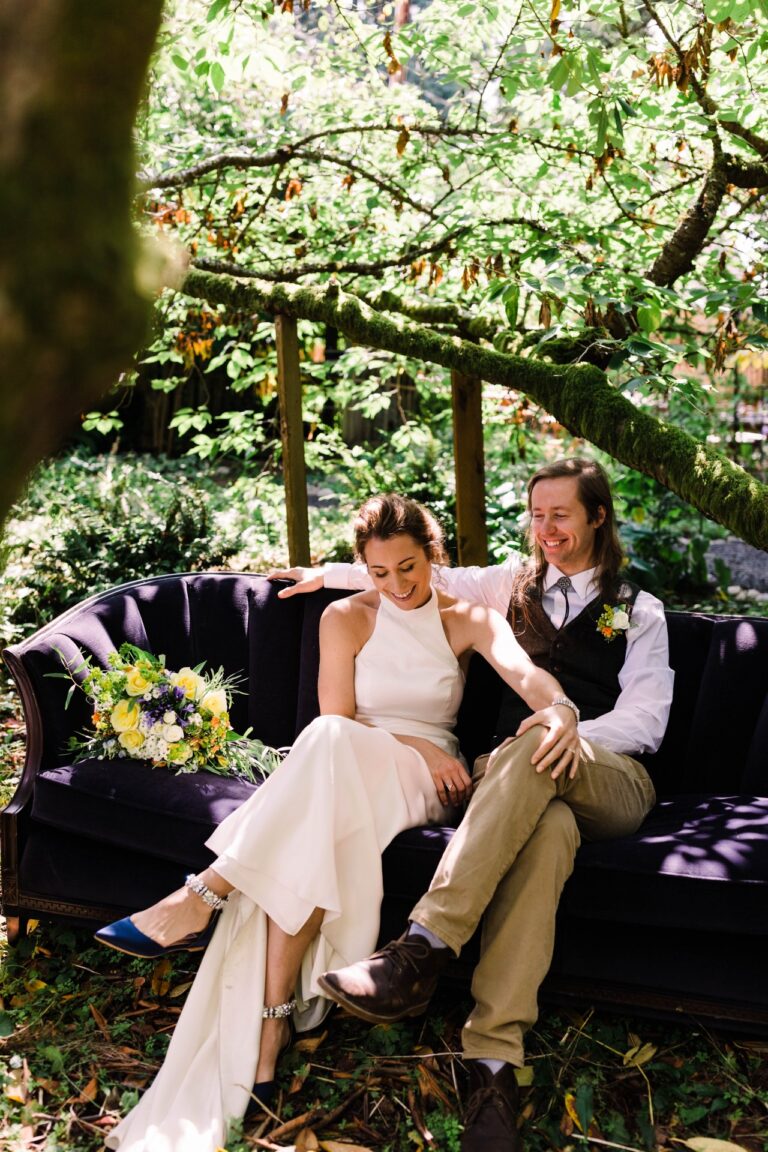 Kristi + Spencer. A Seattle Backyard Wedding.