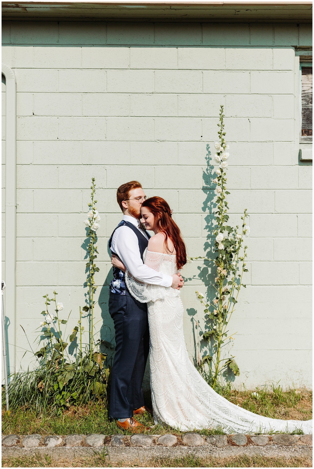 Julia Kinnunen photography, seattle wedding photographer, seattle engagement photographer, pnw wedding photographer, seattle portrait photographer, seattle elopement photographer, pnw elopement photographer, seattle couples photos, real life couples, seattle wedding planner, seattle wedding coordinator, offbeat bride, urban wedding, urban engagement photos, newlyweds, bride and groom, destination wedding, destination wedding photographer, adventure seekers, vintage wedding, pnw wedding,   seattle elopement, covid elopement, covid-19 wedding, whidbey island elopement