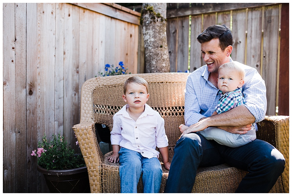 julia kinnunen photography, seattle family photographer, family portraits, lifestyle family photos, family fun, adventure photographer