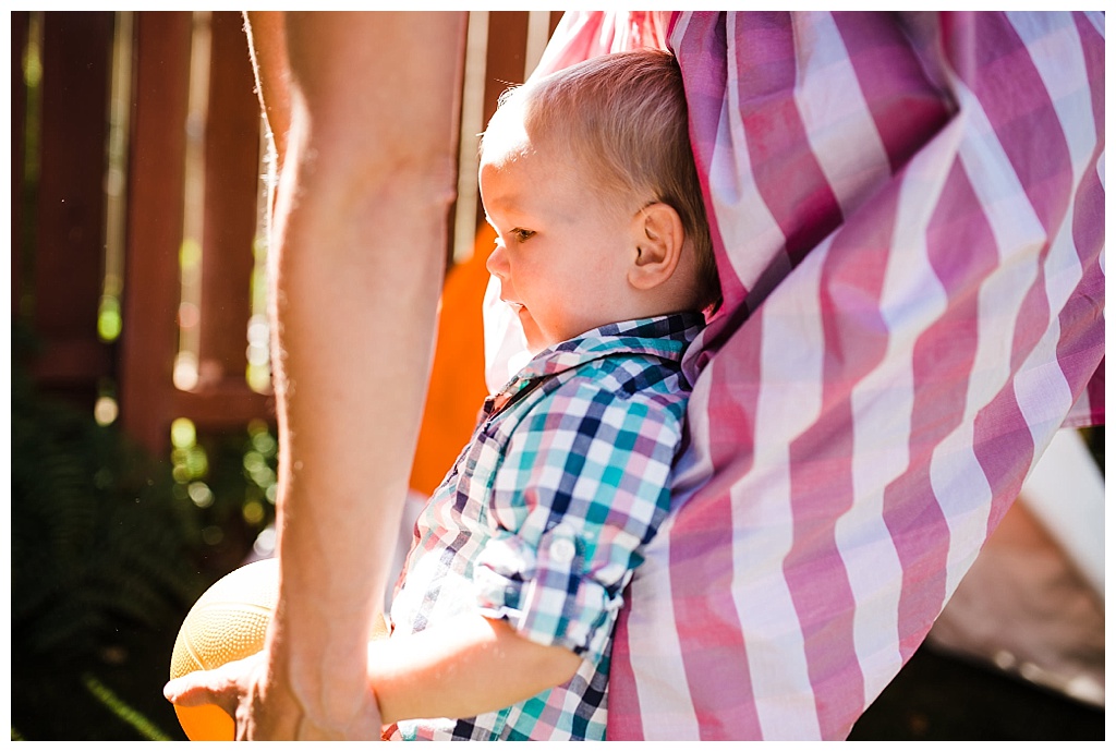 julia kinnunen photography, seattle family photographer, family portraits, lifestyle family photos, family fun, adventure photographer