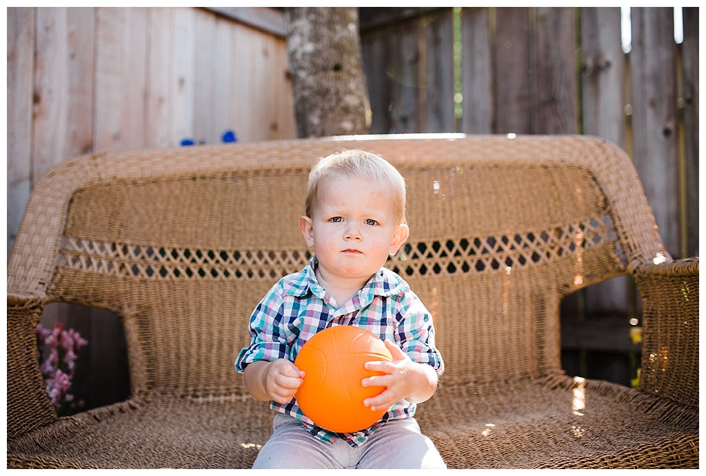 julia kinnunen photography, seattle family photographer, family portraits, lifestyle family photos, family fun, adventure photographer