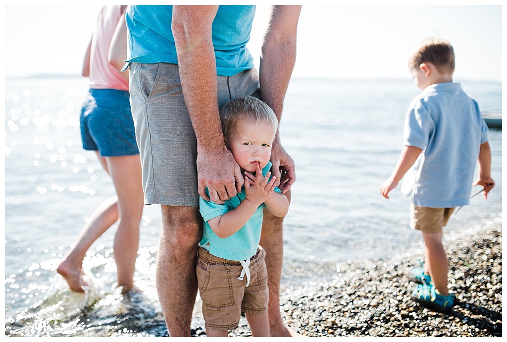 julia kinnunen photography, seattle family photographer, family portraits, lifestyle family photos, family fun, adventure photographer