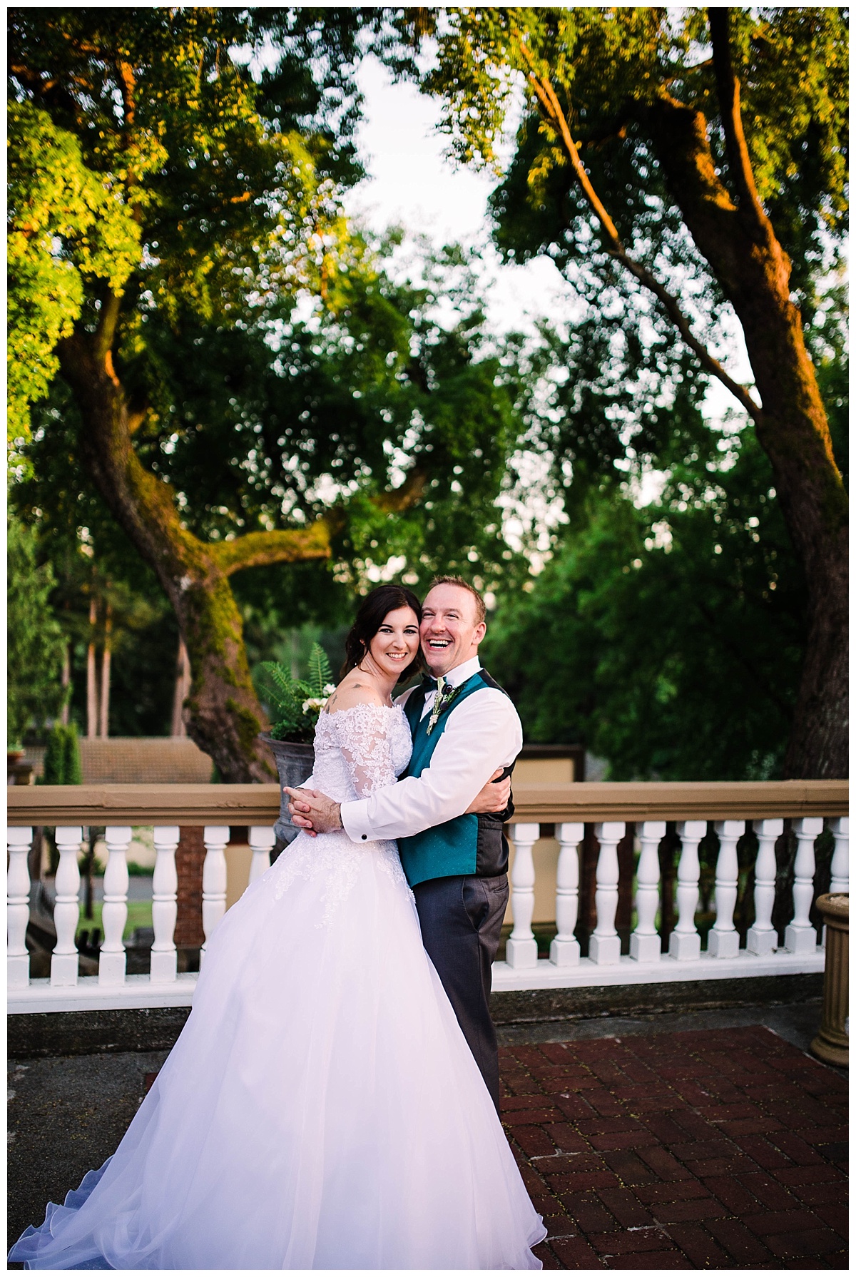 offbeat bride, lairmont manor, bellingham wedding, seattle engagement, seattle bride and groom, engagement session, julia kinnunen photography, destination wedding, seattle wedding, wedding photography, newlyweds, diy wedding, flying anchor event design