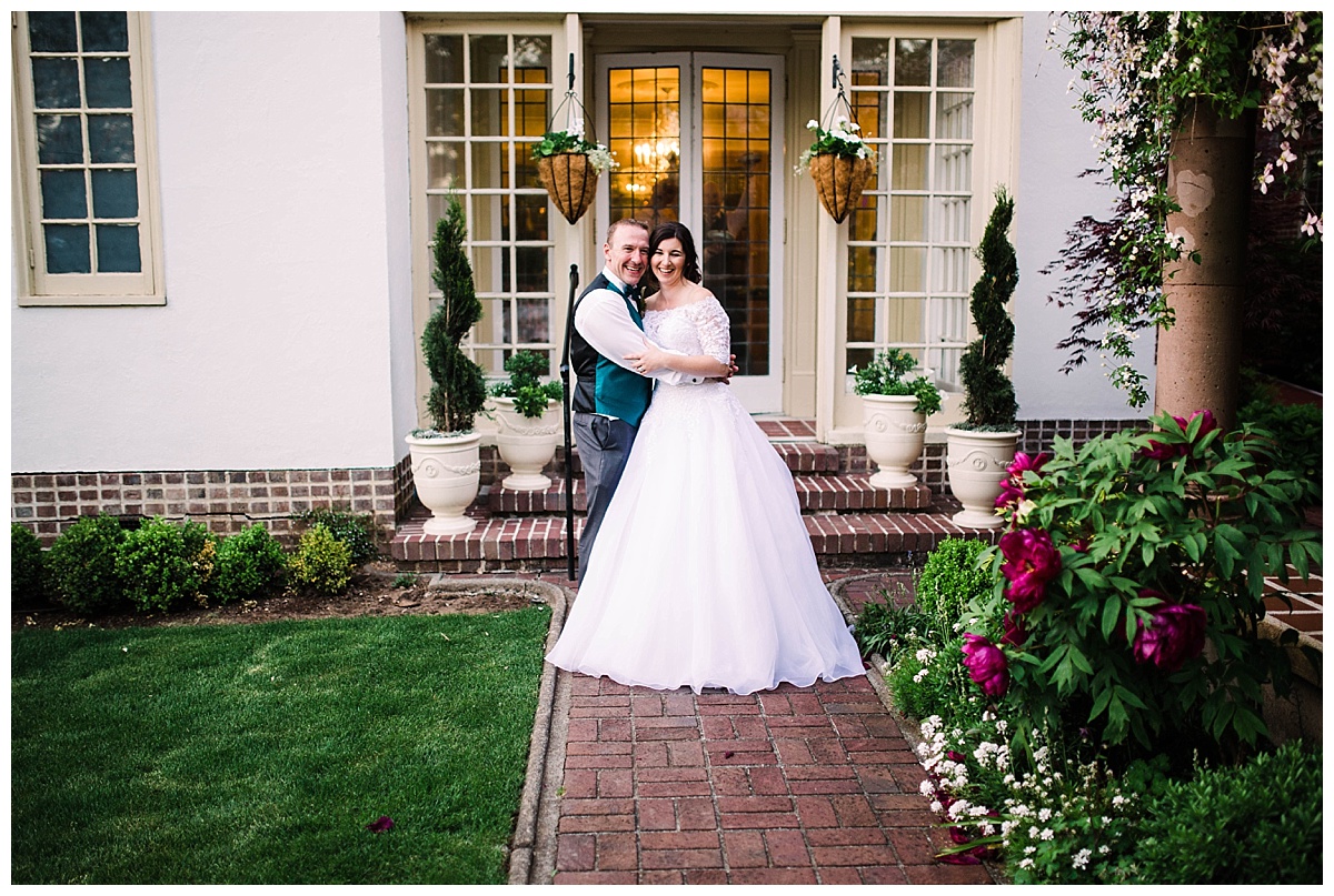 offbeat bride, lairmont manor, bellingham wedding, seattle engagement, seattle bride and groom, engagement session, julia kinnunen photography, destination wedding, seattle wedding, wedding photography, newlyweds, diy wedding, flying anchor event design