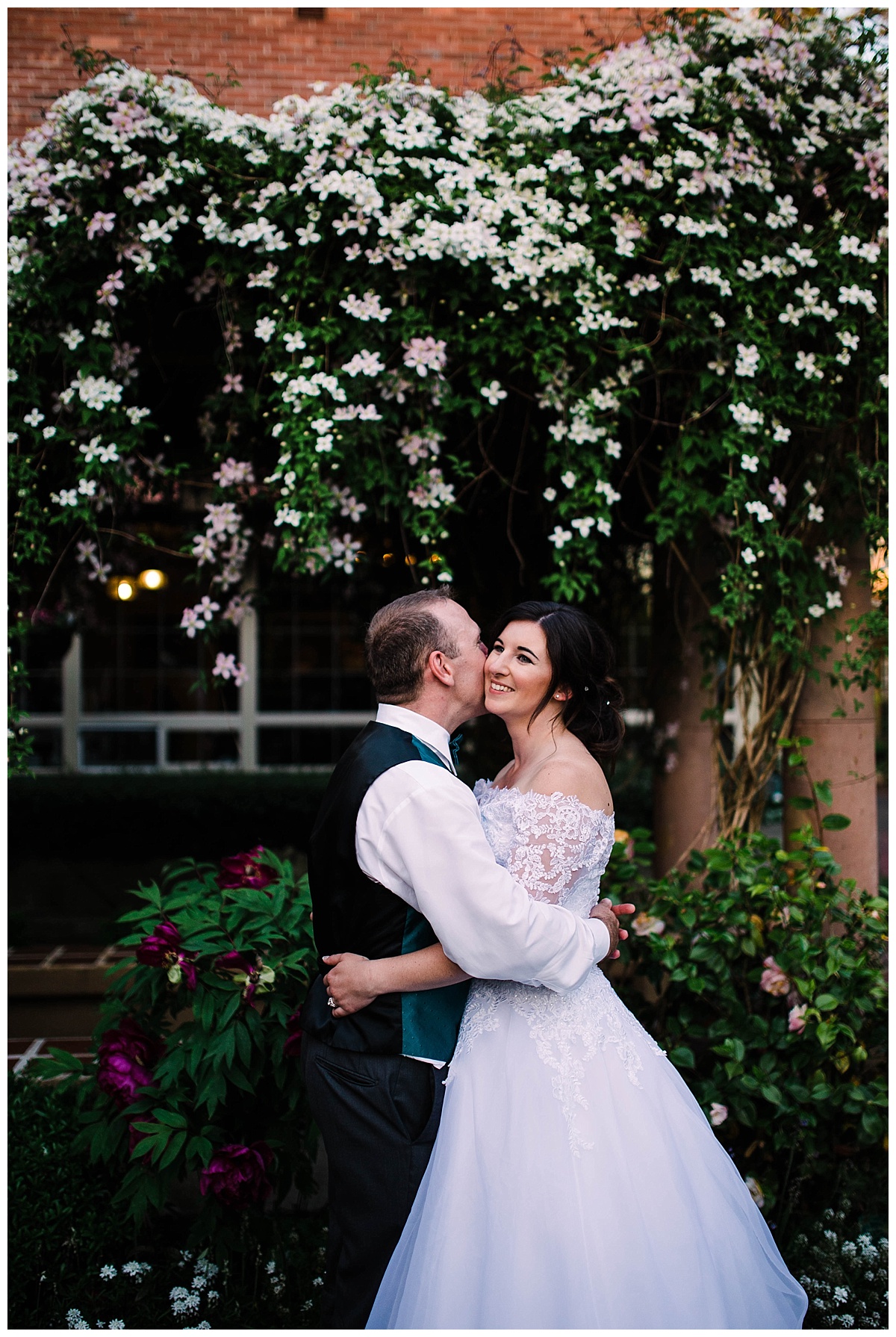 offbeat bride, lairmont manor, bellingham wedding, seattle engagement, seattle bride and groom, engagement session, julia kinnunen photography, destination wedding, seattle wedding, wedding photography, newlyweds, diy wedding, flying anchor event design