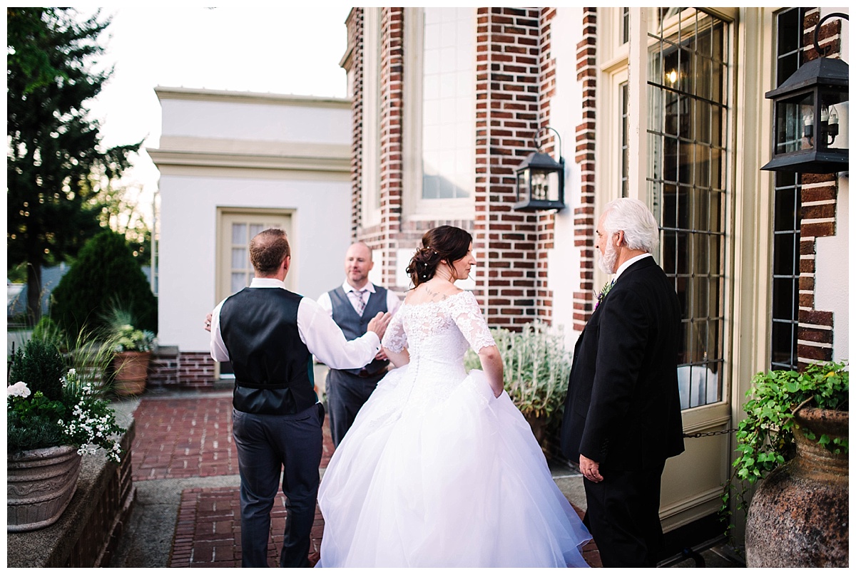 offbeat bride, lairmont manor, bellingham wedding, seattle engagement, seattle bride and groom, engagement session, julia kinnunen photography, destination wedding, seattle wedding, wedding photography, newlyweds, diy wedding, flying anchor event design