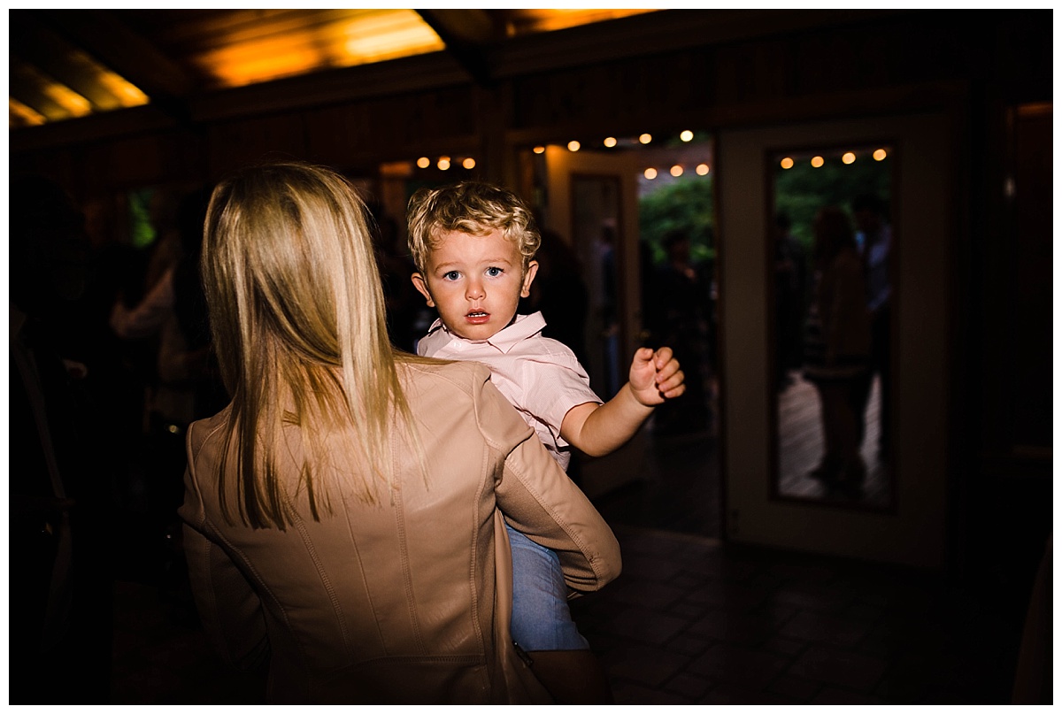 julia kinnunen photography, wedding photographer, seattle wedding photography, the beau lodge, intimate wedding, bride, groom, garden wedding, 